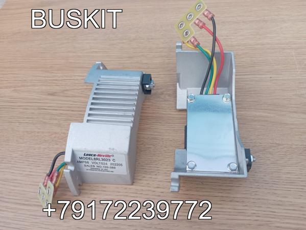 Реле генератора кондиционера Хайгер Higer Хайгер Ютонг Yutong Кинг лонг King LONG 8RL3023C 8RL 3023C регулятор напряжения генератора кондиционера реле напряжения генератора 24V 150A 4 провода Реле генератора кондиционера Хайгер Higer Хайгер Ютонг Yutong Кинг лонг King LONG 8RL3023C 8RL 3023C регулятор напряжения генератора кондиционера реле напряжения генератора 24V 150A 4 провода