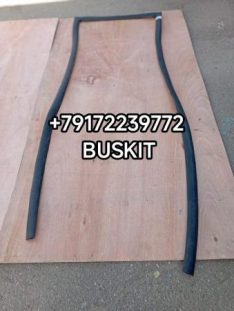 62ES1-00032 Резинка двери уплотнительная 2-й двери задней средней внутреняя 62ES100032 уплотнитель средней двери резиновый уплотнитель двери задней Хайгер Хагер Higer 6129 6119 6109